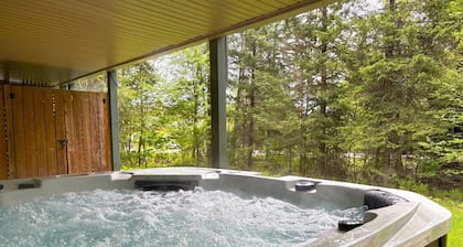 Golfside Tremblant Retreat | Private Hot Tub
