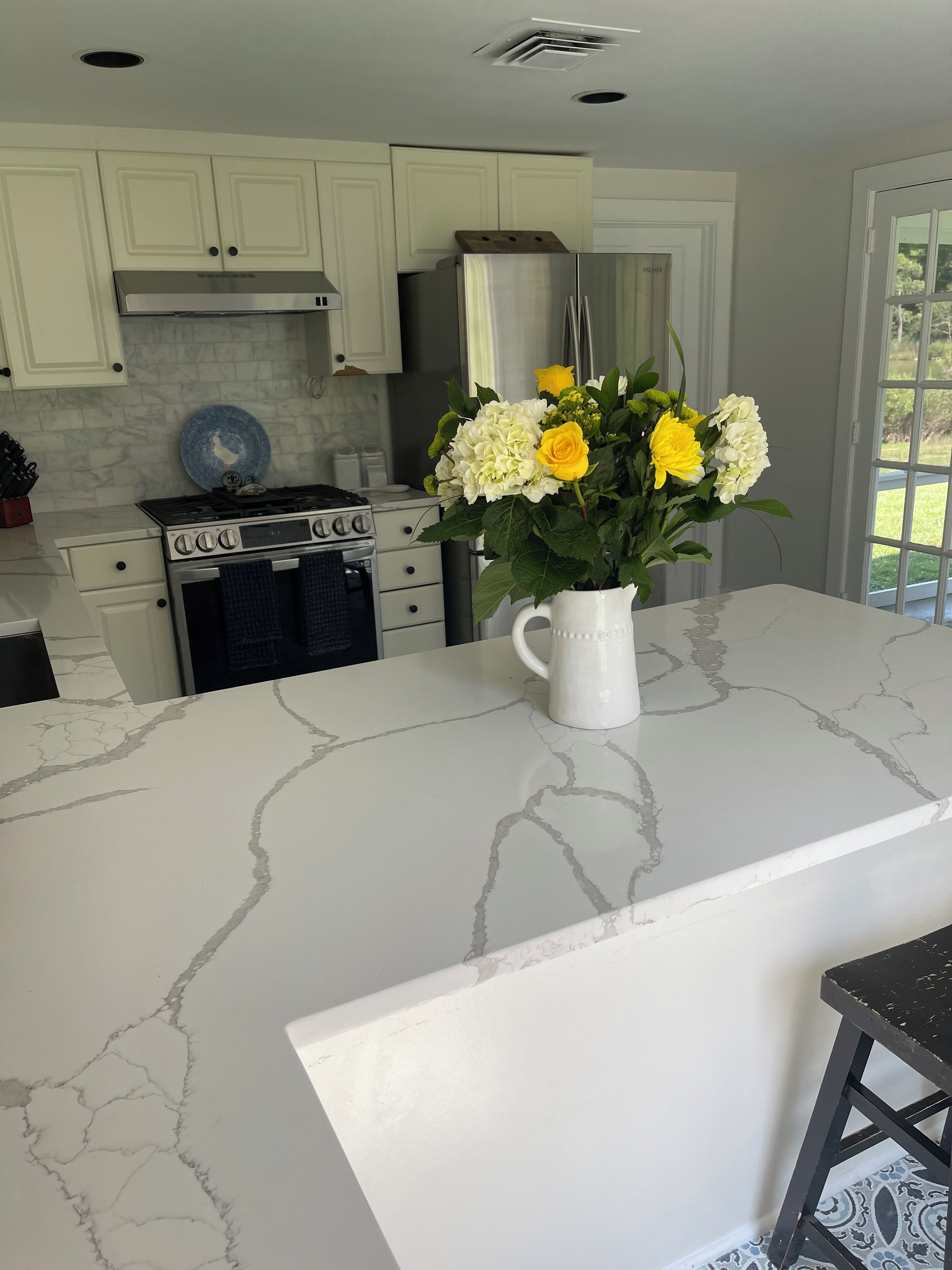 雪櫃、微波爐、焗爐、爐具