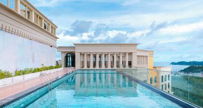 Capella Apartment Fireworks & Ocean View