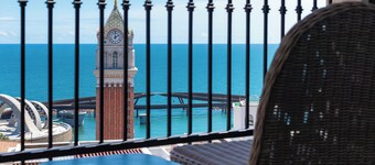 Capella Apartment Fireworks & Ocean View