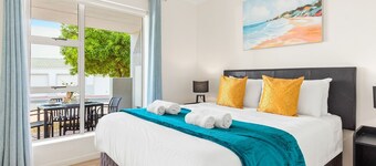 Big Bay Beach Club 137