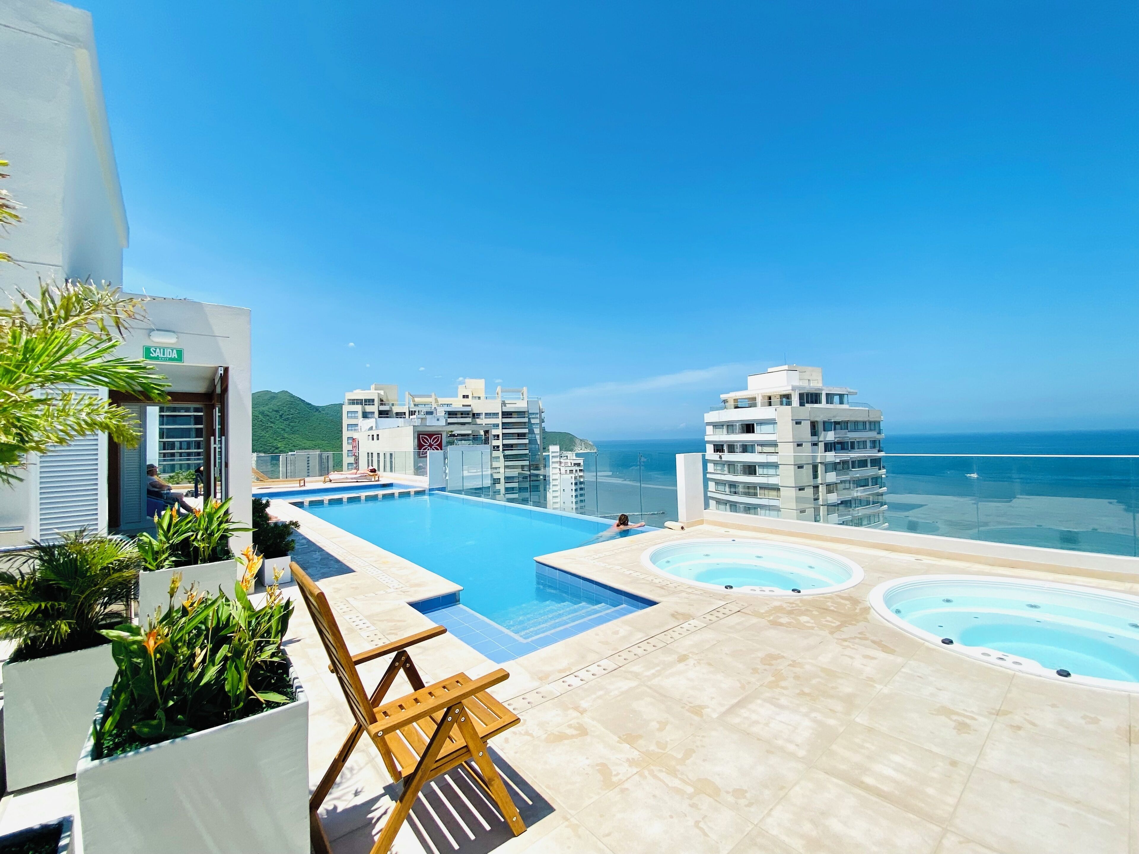 Suite – superior, balkong, strandutsikt | Terrasse/patio