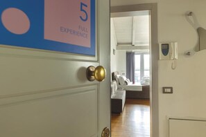 Studio, Hot Tub, City View | Desk, laptop workspace, free WiFi