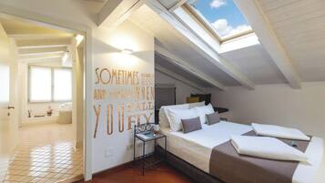 Superior-Zimmer, Stadtblick | Badezimmer | Dusche, Haartrockner, Handtücher, Seife