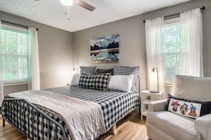 4 chambres, fer et planche à repasser, Wi-Fi gratuit, draps fournis