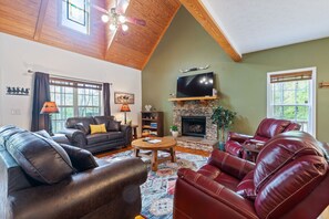 TV connectée, cheminée