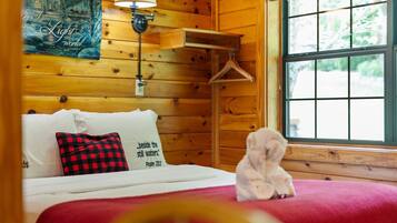 1 habitación, tabla de planchar con plancha, wifi gratis y ropa de cama