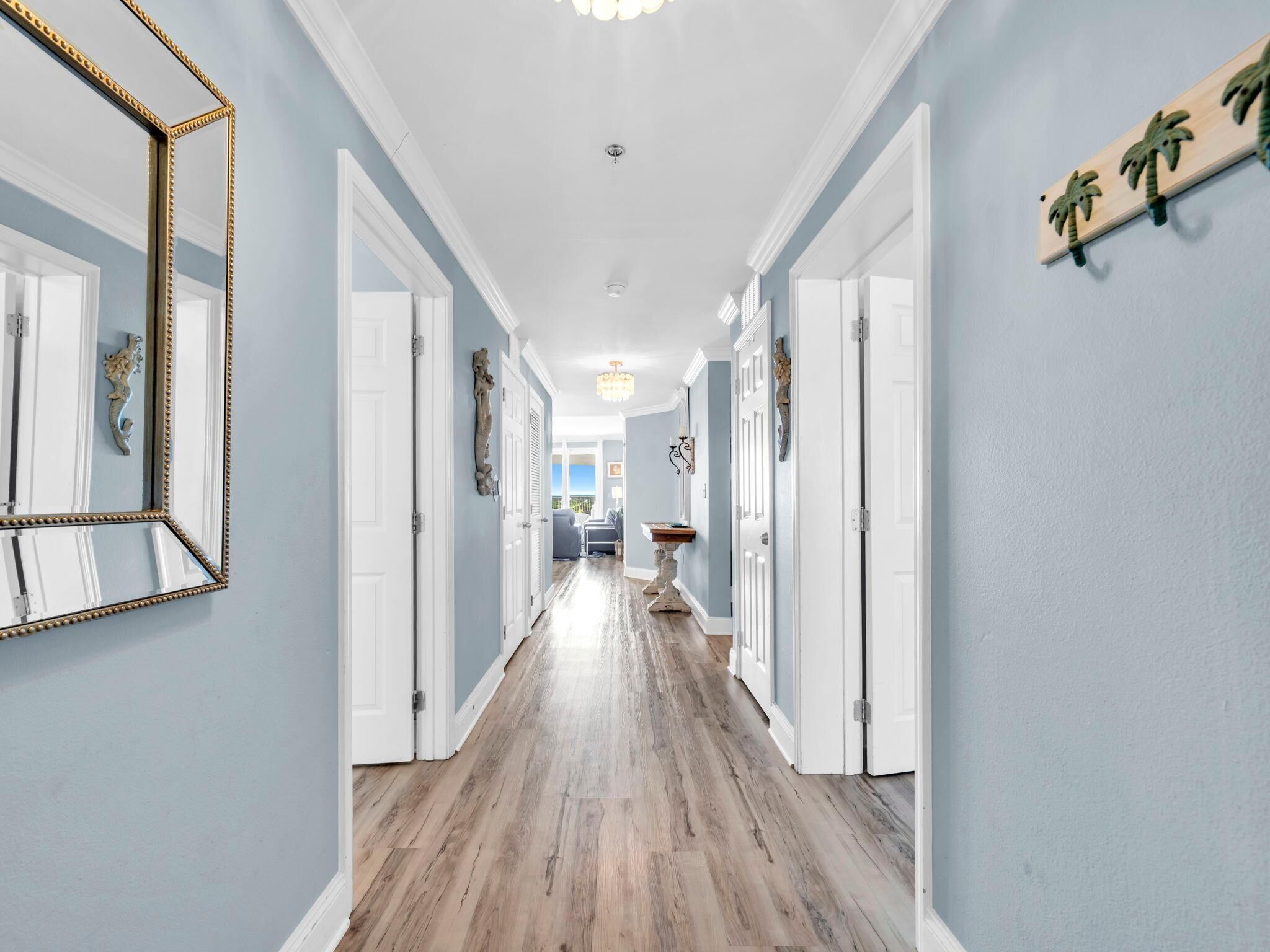 คอนโด, หลายเตียง (Laketown Wharf 1933) | ภายใน