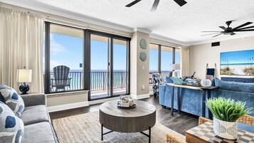 Condo, Multiple Beds (Hidden Dunes 704) | Living area