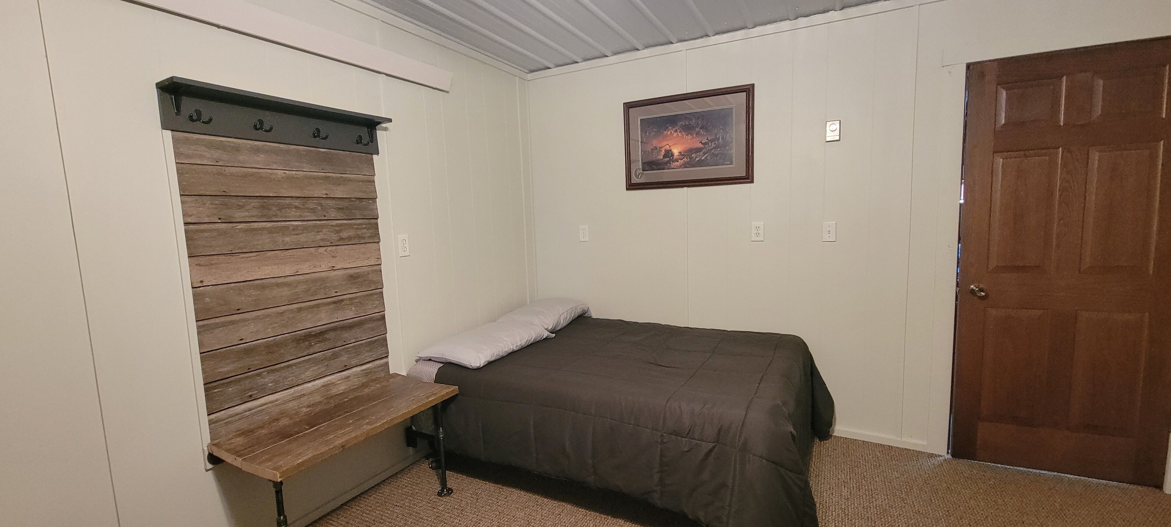 4 多间卧室、WiFi、床单