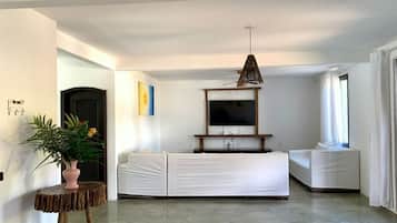 Casa, para fumantes | 3 quartos