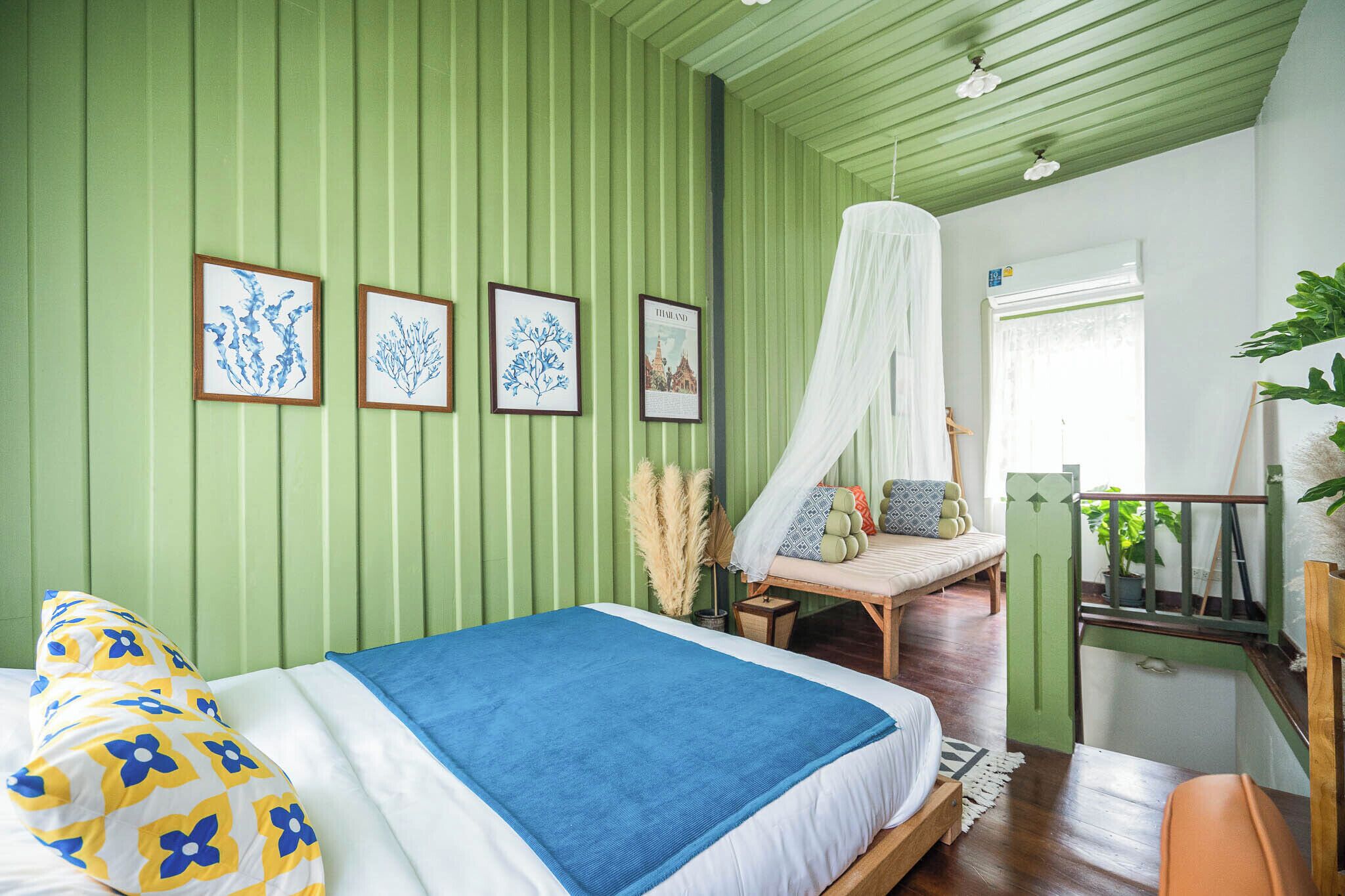 1 quarto, escrivaninha, Wi-Fi de cortesia