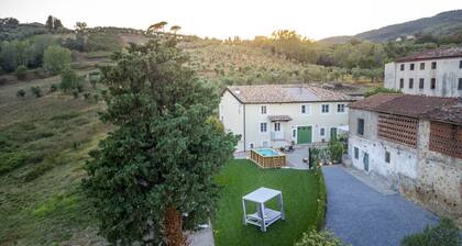 Authentic Tuscan Getaway with Pool