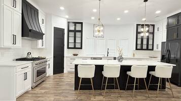 Microwave, oven, stovetop, dishwasher