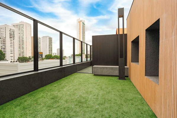 Pet-friendly amenities