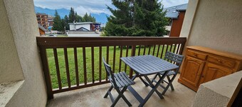 Apartment at the Foot of the Slopes
