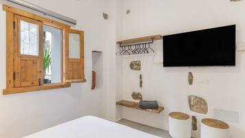 1 habitación, wifi y ropa de cama