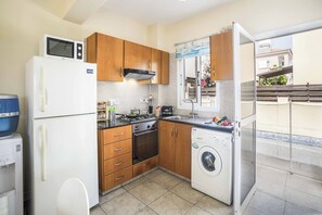 Fridge, microwave, oven