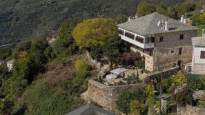 숙박 시설 정면