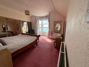 5 chambres, Wi-Fi gratuit, draps fournis
