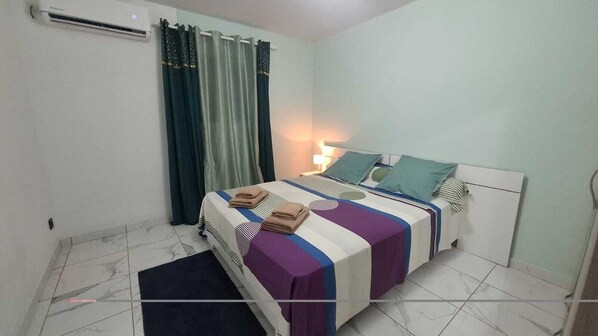 2 Schlafzimmer, Bügeleisen/Bügelbrett, Internetzugang, Bettwäsche