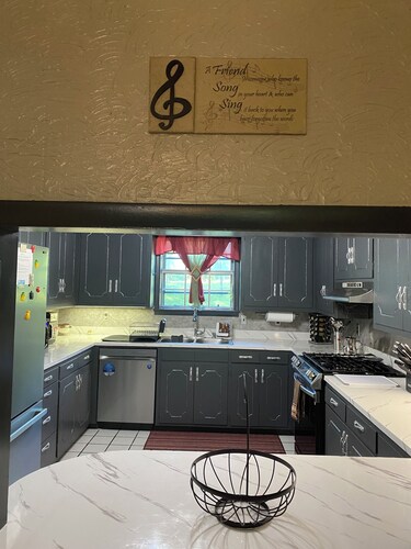 Fantastic 3-bedroom house with AC in Saltillo
Charming Southern Retreat –