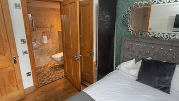 4 soveværelser, strygejern/strygebræt, gratis Wi-Fi, sengetøj