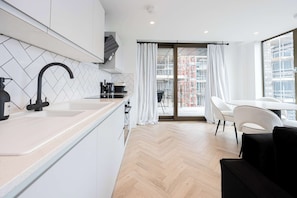 公寓 | 2 間臥室、網路服務