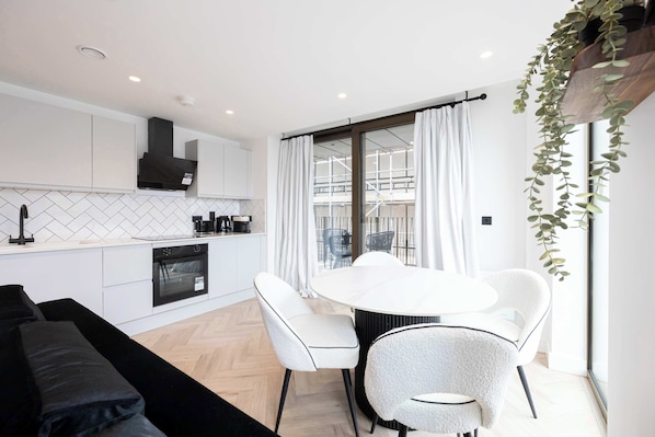 Apartment | 2 bedrooms, Internet