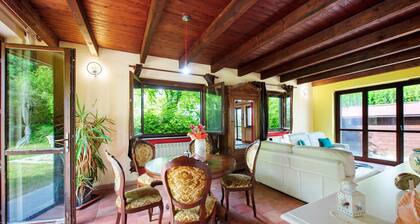 Holiday Home 'Il Trucchetto' with Private Garden