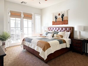 1 slaapkamer, een bureau, een strijkplank/strijkijzer, gratis wifi