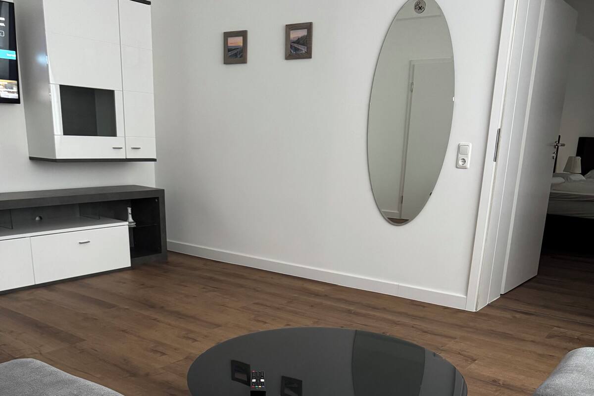 Family Triple Room, City View | Desk, WiFi (free)