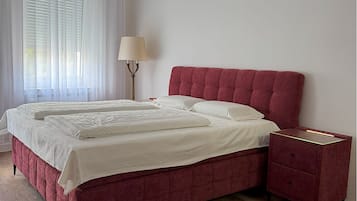 Comfort-Doppelzimmer, Stadtblick | Schreibtisch, kostenloses WLAN