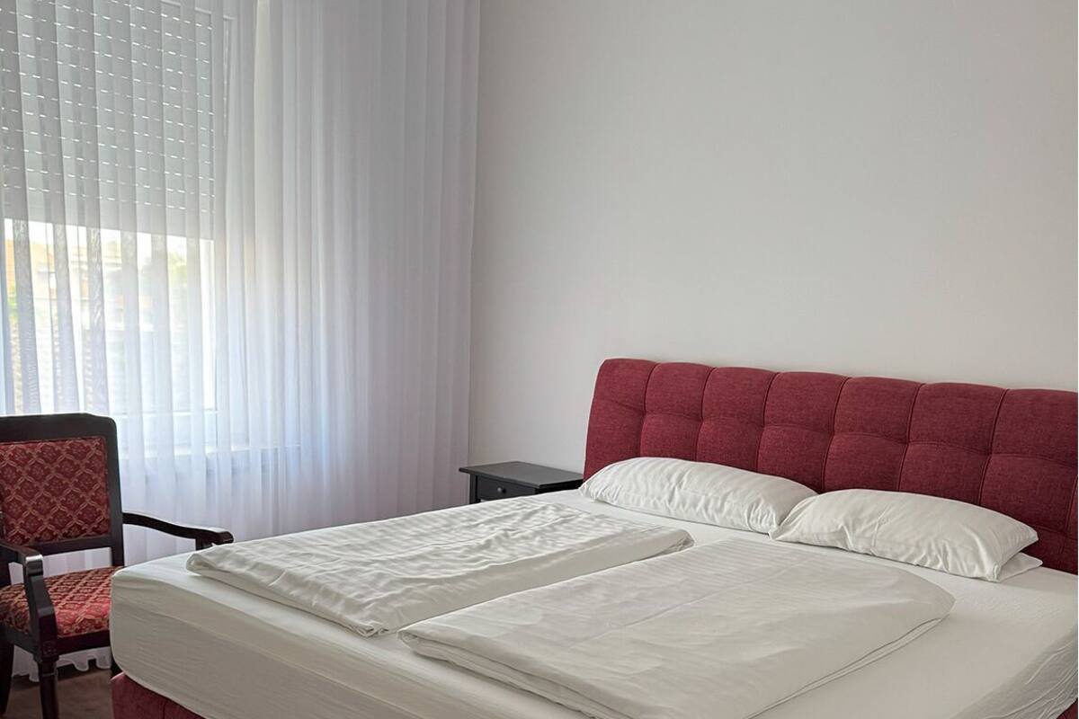 Comfort Double Room, City View | Desk, WiFi (free)