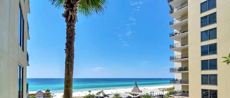 Studio, 1 King Bed with Sofa bed (Origin at Seahaven 634) | Pool