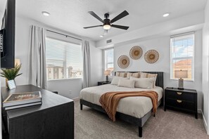 2 bedrooms, individually decorated, individually furnished