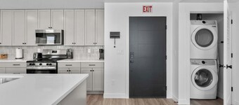 Terra Vista Stay for 8