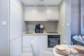 1 غرفة نوم وخدمة الإنترنت