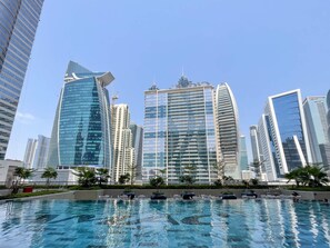 Apartment | 1 bedroom, Internet - Zada Tower Sleeps 2 With Balcony and City Views (Dubai)