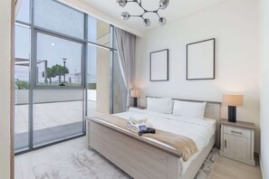 Apartment | 1 bedroom, Internet - Meydan Apartment Sleeps 2 With Huge Balcony (Dubai)