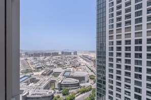 2 bedrooms, Internet - Chic 2 bed Apartment in Sobha Creek Vistas (Dubai)