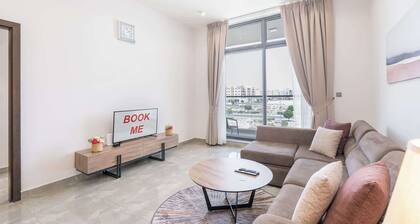 Dubai South Spacious 1 bed Flat for 4 People