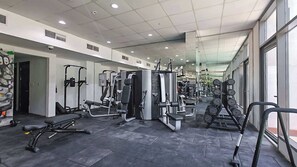 Apartment | 1 bedroom, Internet - JVC Apartment That Sleeps 4 With a Great Pool (Dubai)