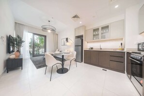 Apartment | 1 bedroom, Internet - 1 Bedroom in Creek Harbour Sleeps 4 With Balcony (Dubai)