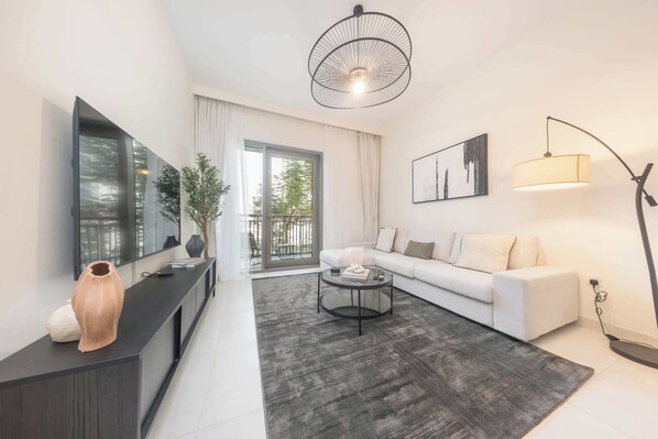 Apartment | 1 bedroom, Internet - 1 Bedroom in Creek Harbour Sleeps 4 With Balcony (Dubai)