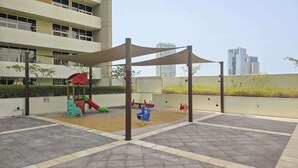 Unclassified image, 2 of 28, button - Modern 1 Bed in JVC Sleeps 4 With City Views (Dubai)