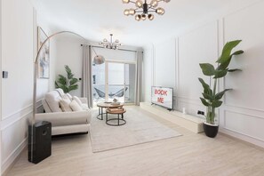 Apartment | 1 bedroom, Internet - The Greens for 2 People in Great Location (Dubai)