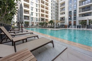Apartment | 2 bedrooms, Internet - Dubai Creek Harbour Sleeps 4 With Swimming Pool (Dubai)