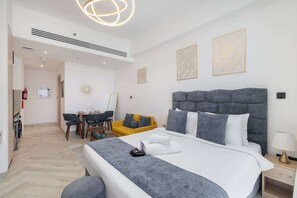 Studio | Internet - JVC Studio for 3 People With Swimming Pool (Dubai)