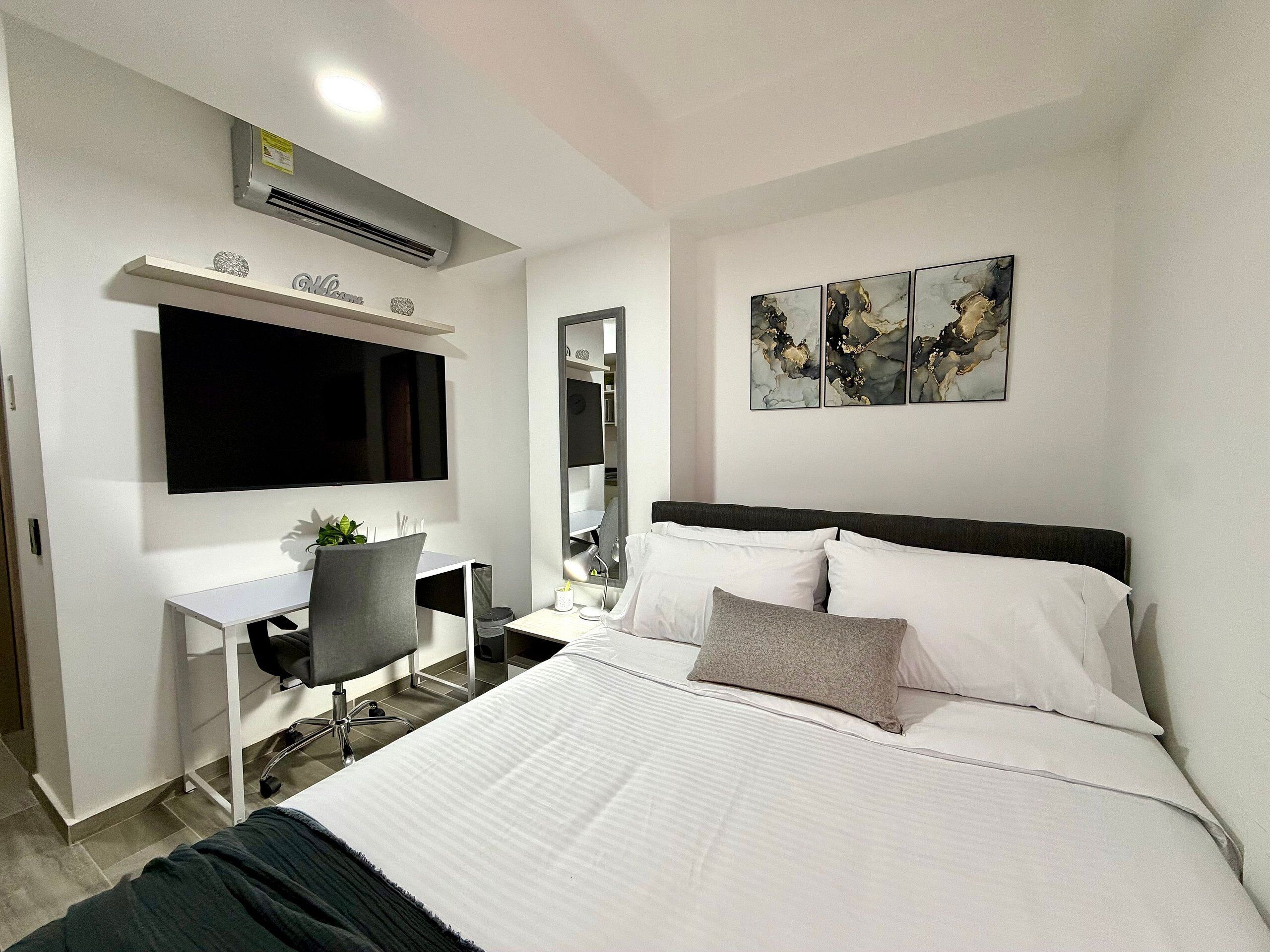 Basic Apartment | In-room safe, desk, laptop workspace, iron/ironing board